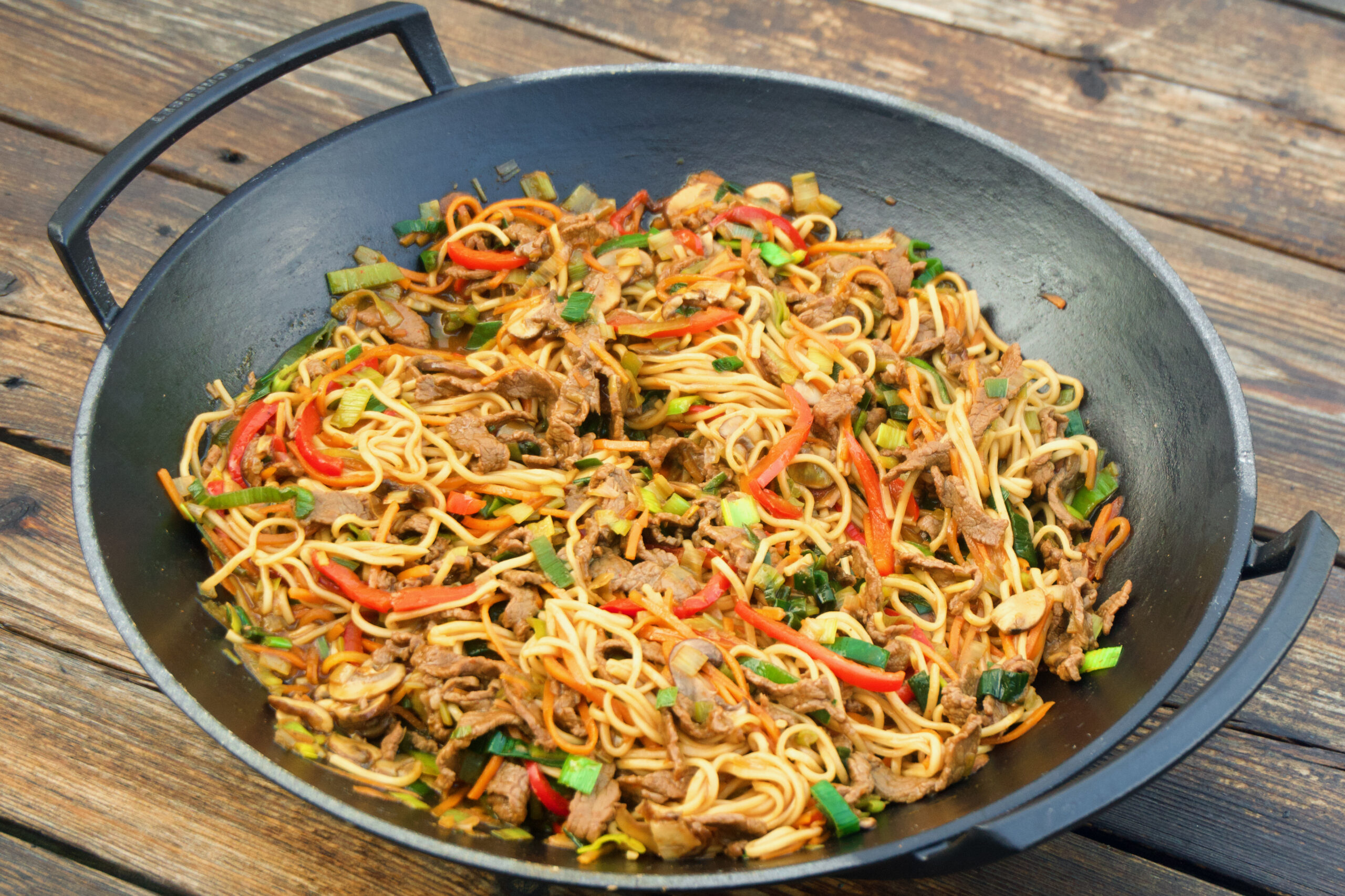 Het lövbiffwok med oyster sauce